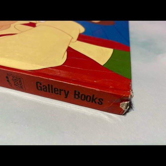 WALT DISNEY PINOCCHIO VINTAGE 1986 COLLECTABLE HARDCOVER BOOK GALLERY BOOKS 95p. - Picture 14 of 16